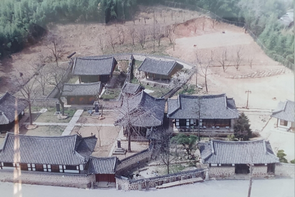 병천사 전경(1990년대) [사진 제공=병천사]